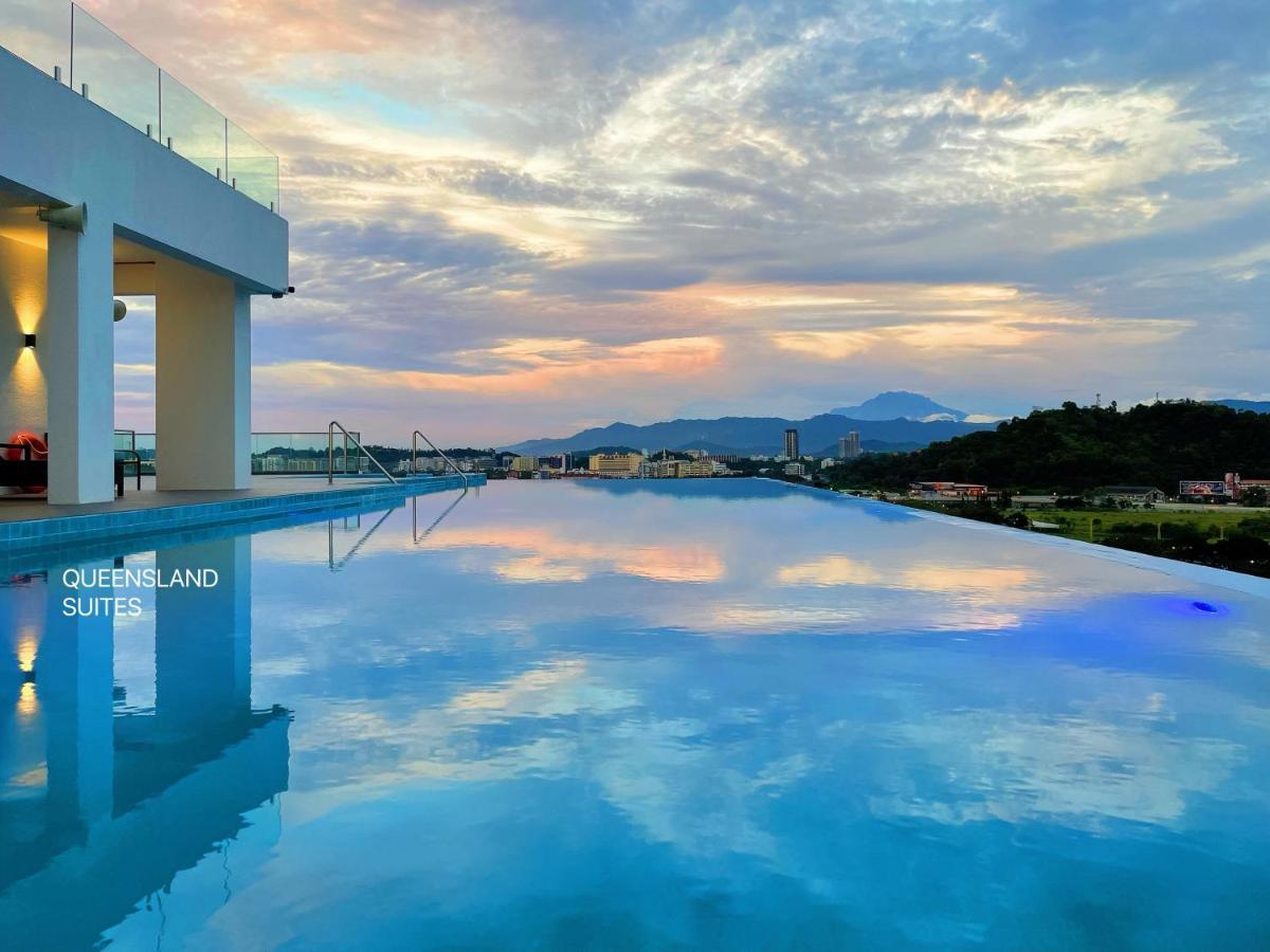 Queensland Suites At Aru Suites, كوتا كينابالو المظهر الخارجي الصورة